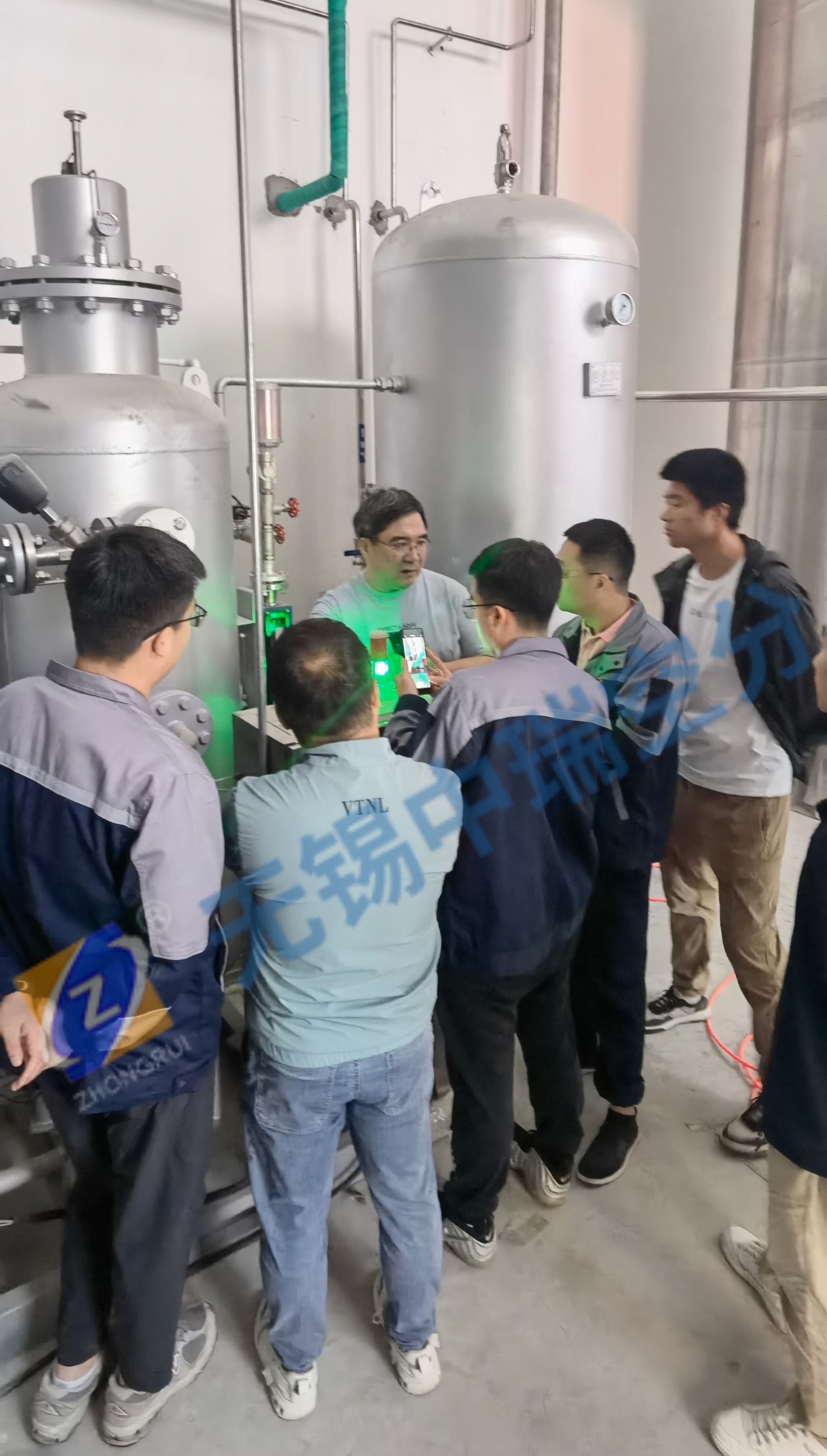 50方99.999%全不銹鋼高純度制藥用制氮機(jī)落地長春，安裝、調(diào)試、驗收、培訓(xùn)均圓滿結(jié)束